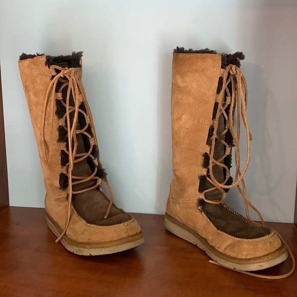 Ugg | Whitley Tall Lace Up Suede Sheepskin Lined 5230 Chestnut Brown Tan Boots 6 - Picture 1 of 16